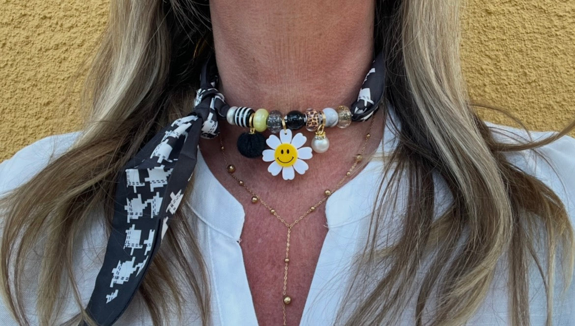 Sjaalketting - Zwart wit zonnetje