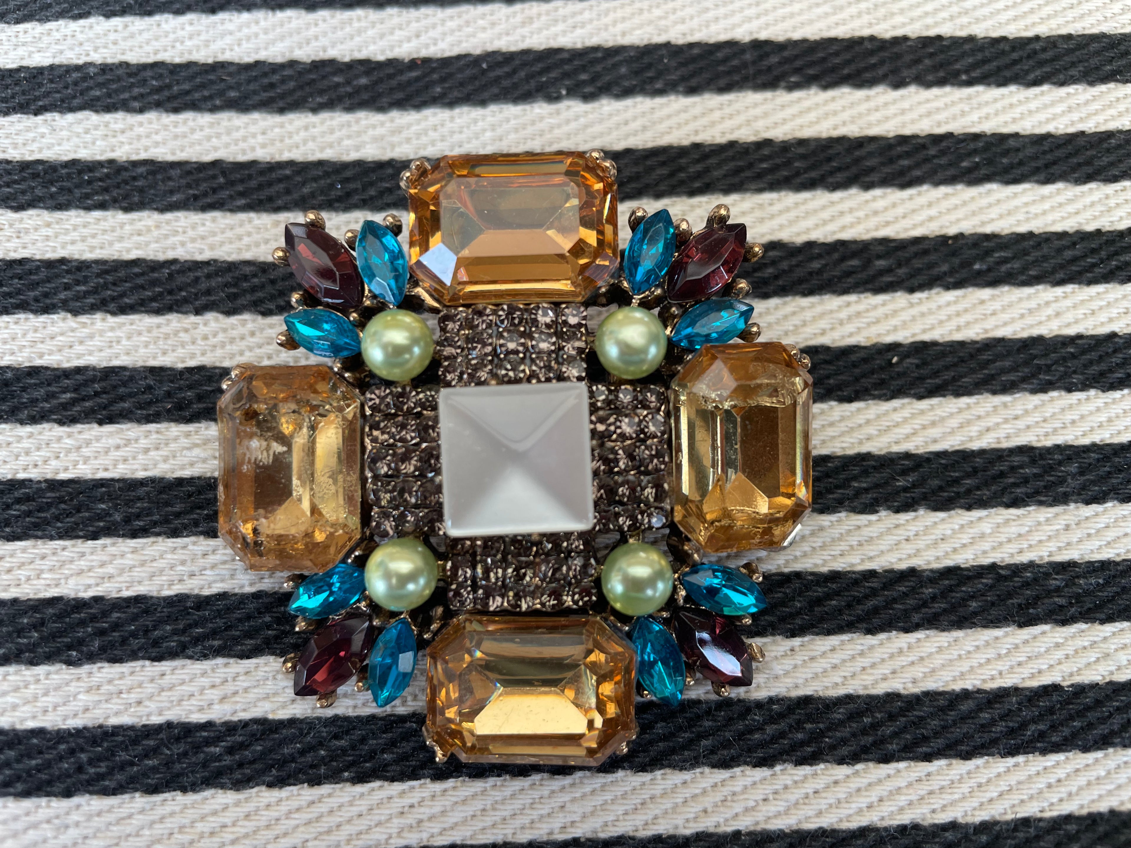 Broche - Camel blauw
