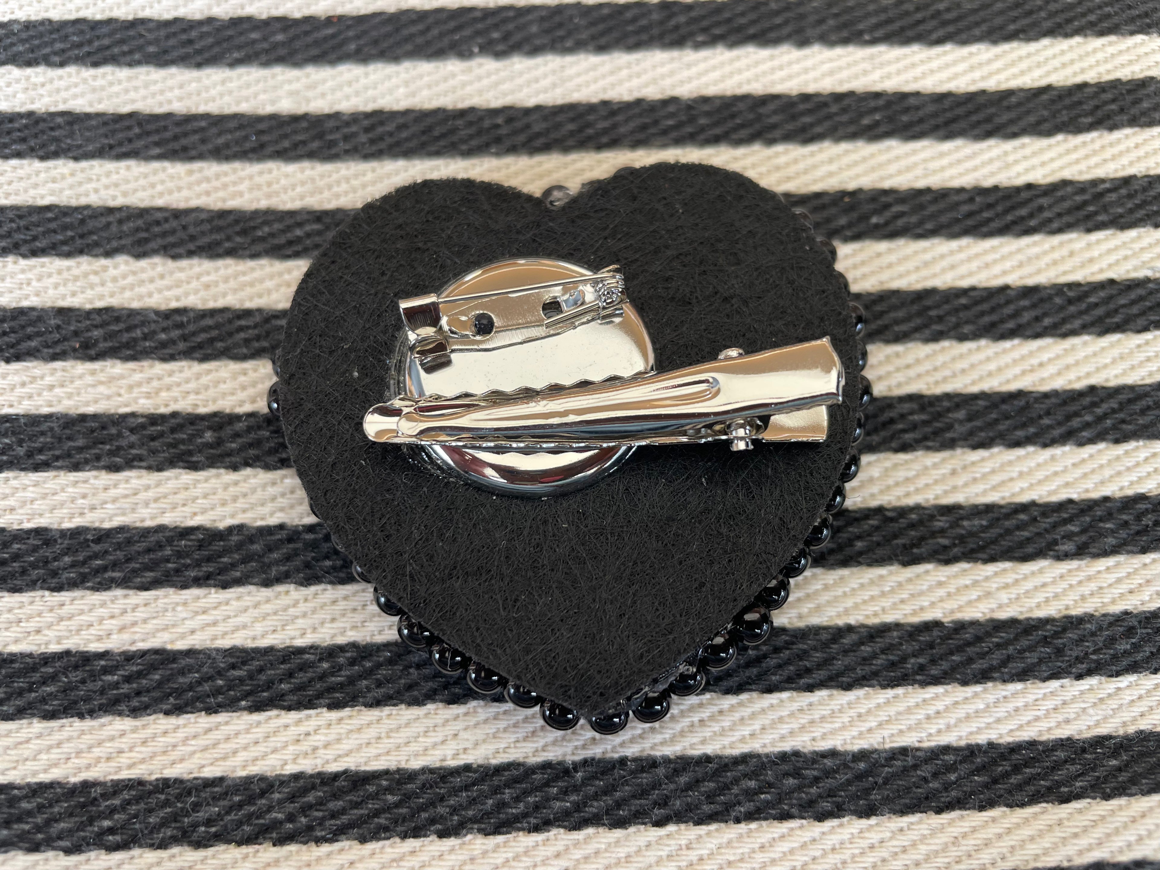 Broche - Zwart hart