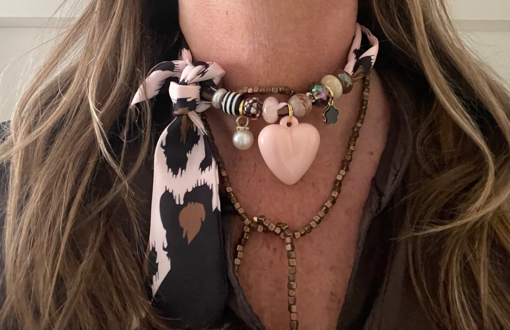Sjaalketting - Panter rose hart
