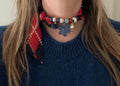 Sjaalketting® - Rood wieber bloem