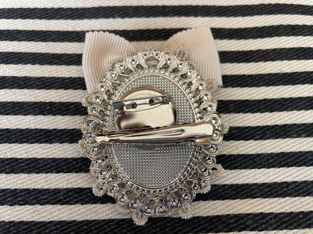 Broche - Spiegeltje ecru