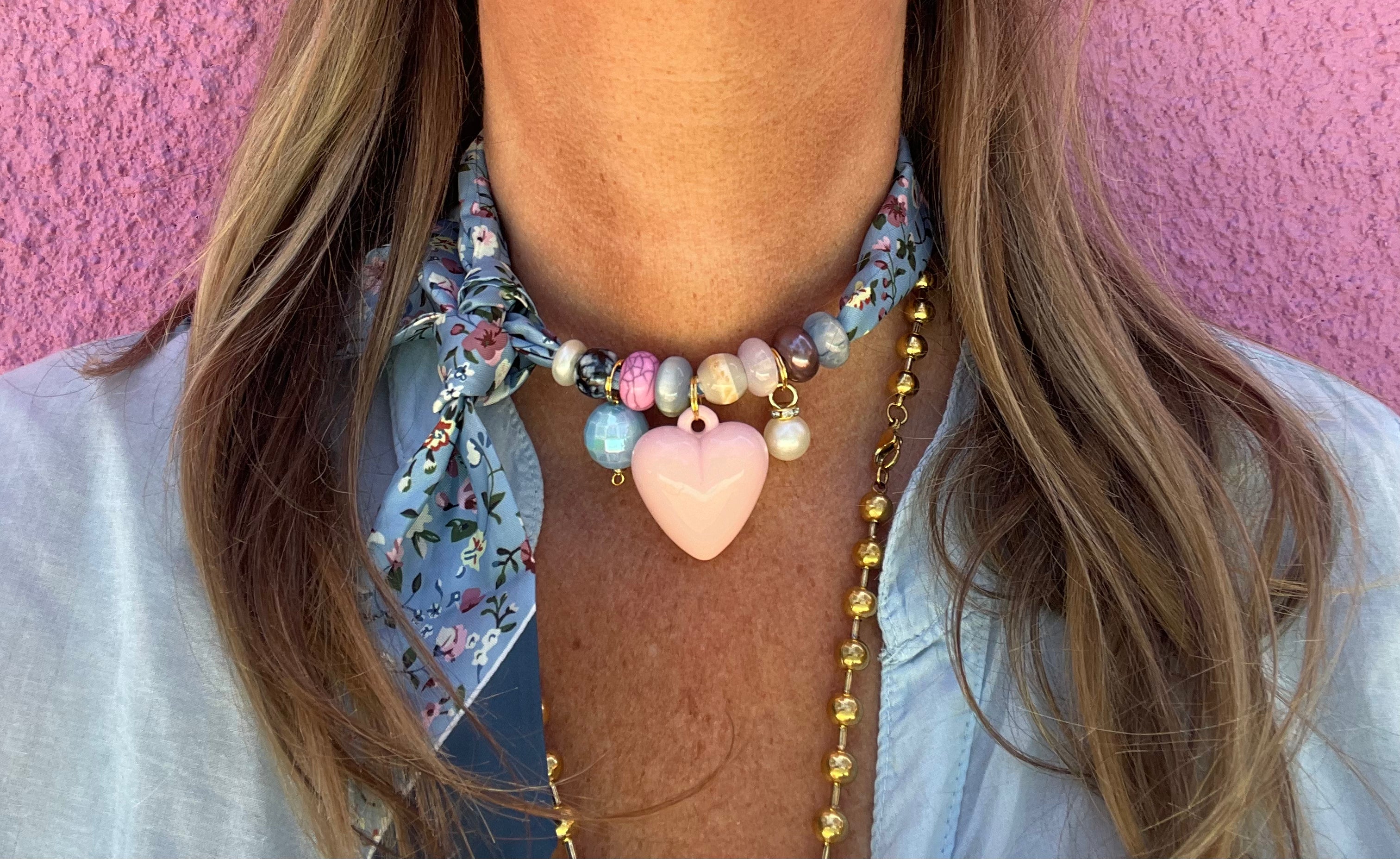 Sjaalketting - Bloem met rose hart