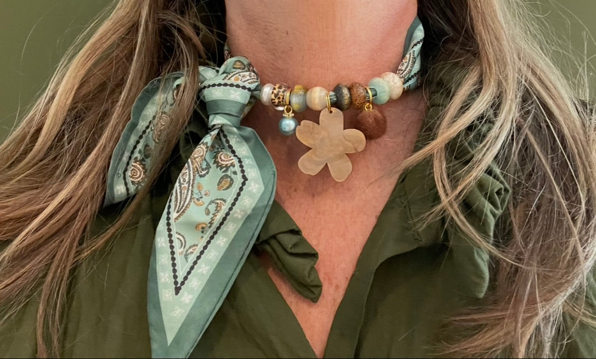 Sjaalketting- Groen bloem
