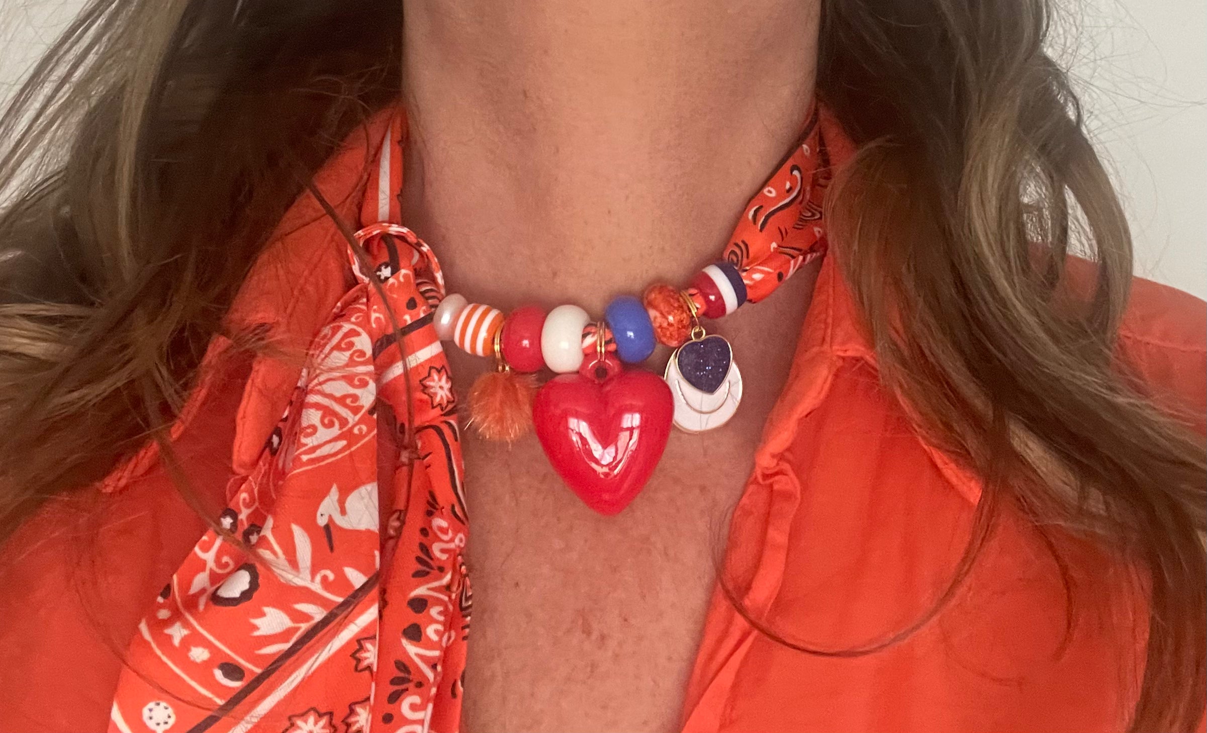 Sjaalketting- Oranje rood hart