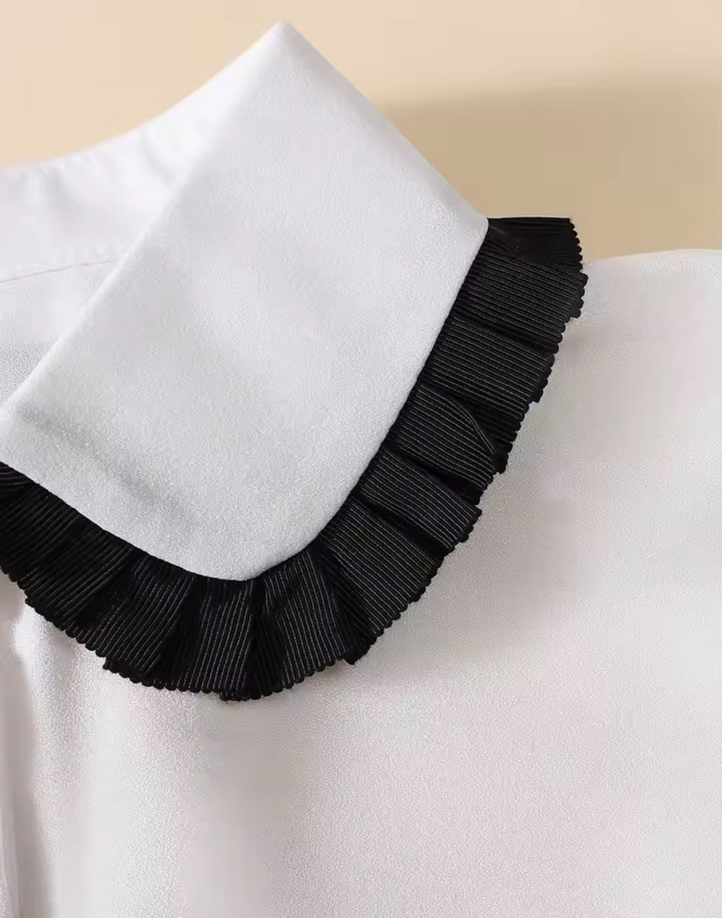 Kraagje wit zwart