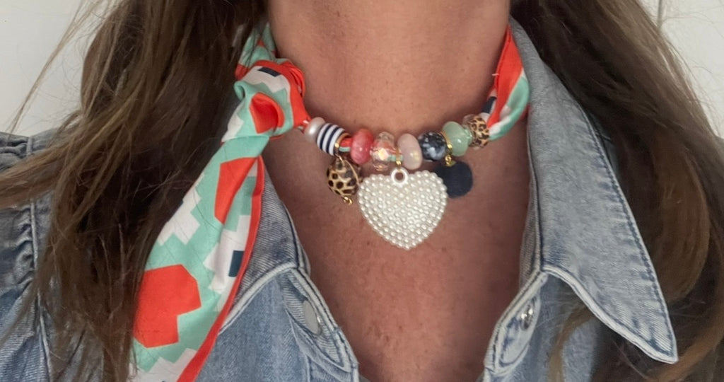 Sjaalketting - Blokjes parelhart