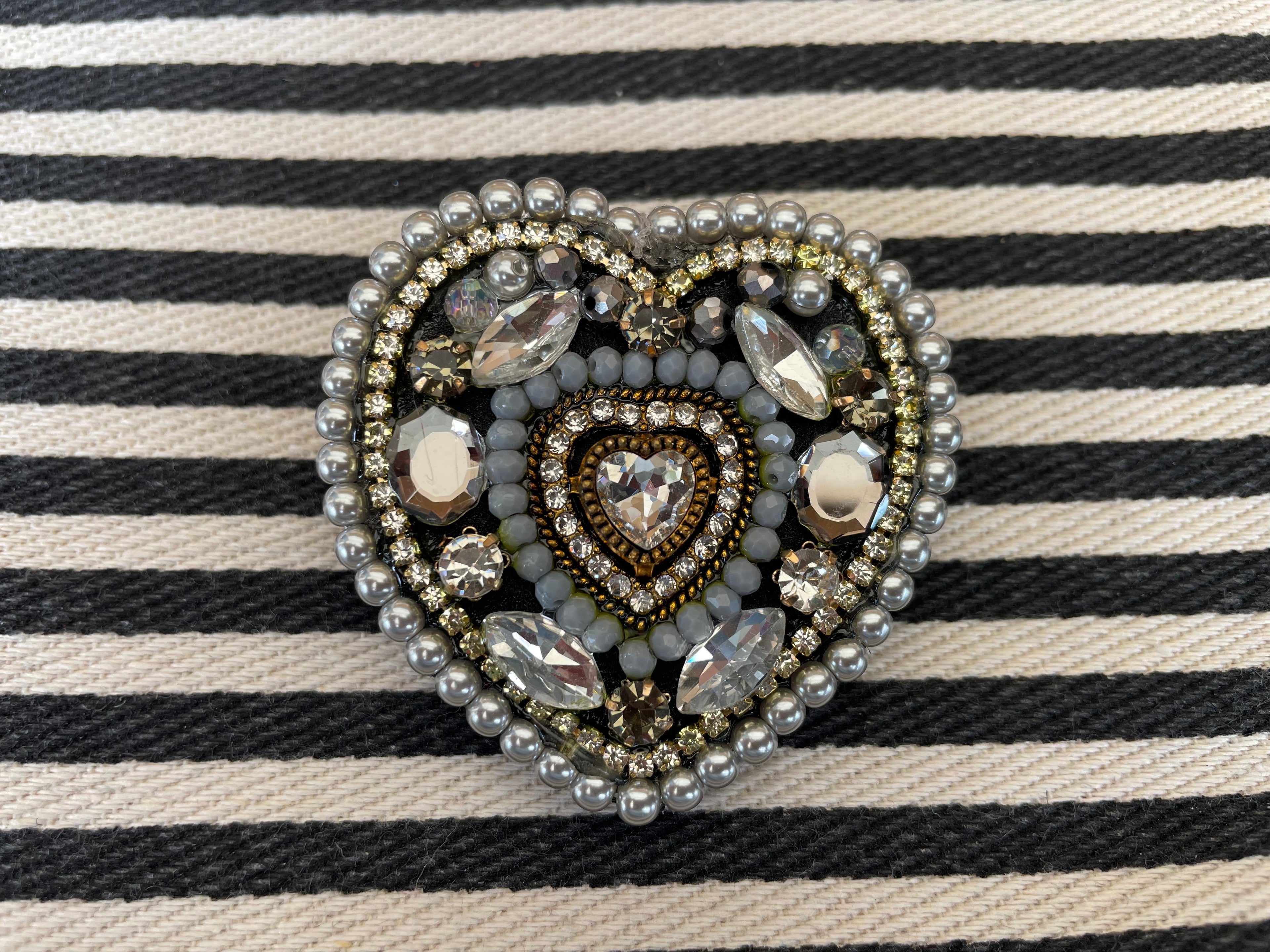 Broche - Hart grijs