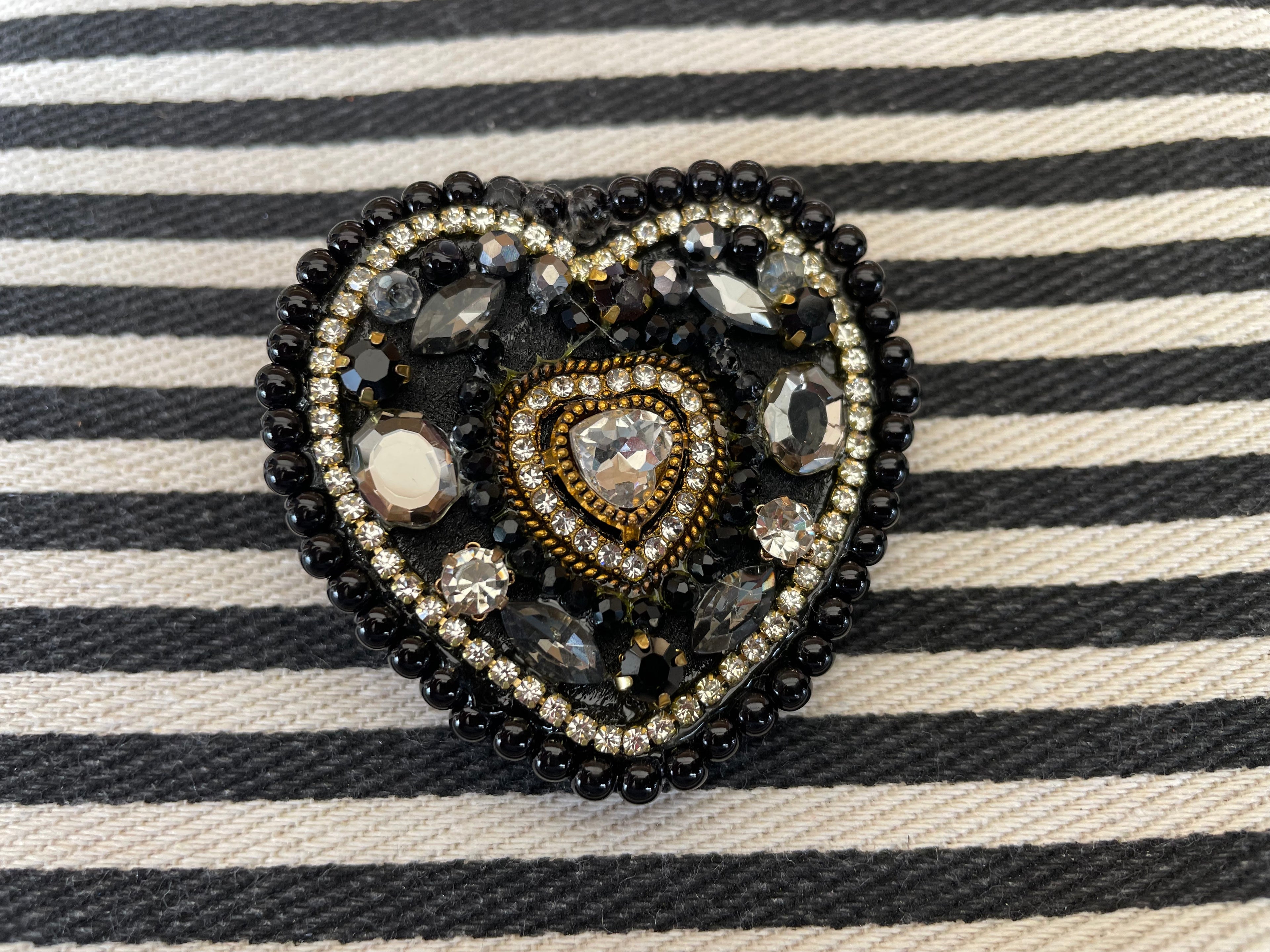 Broche - Zwart hart