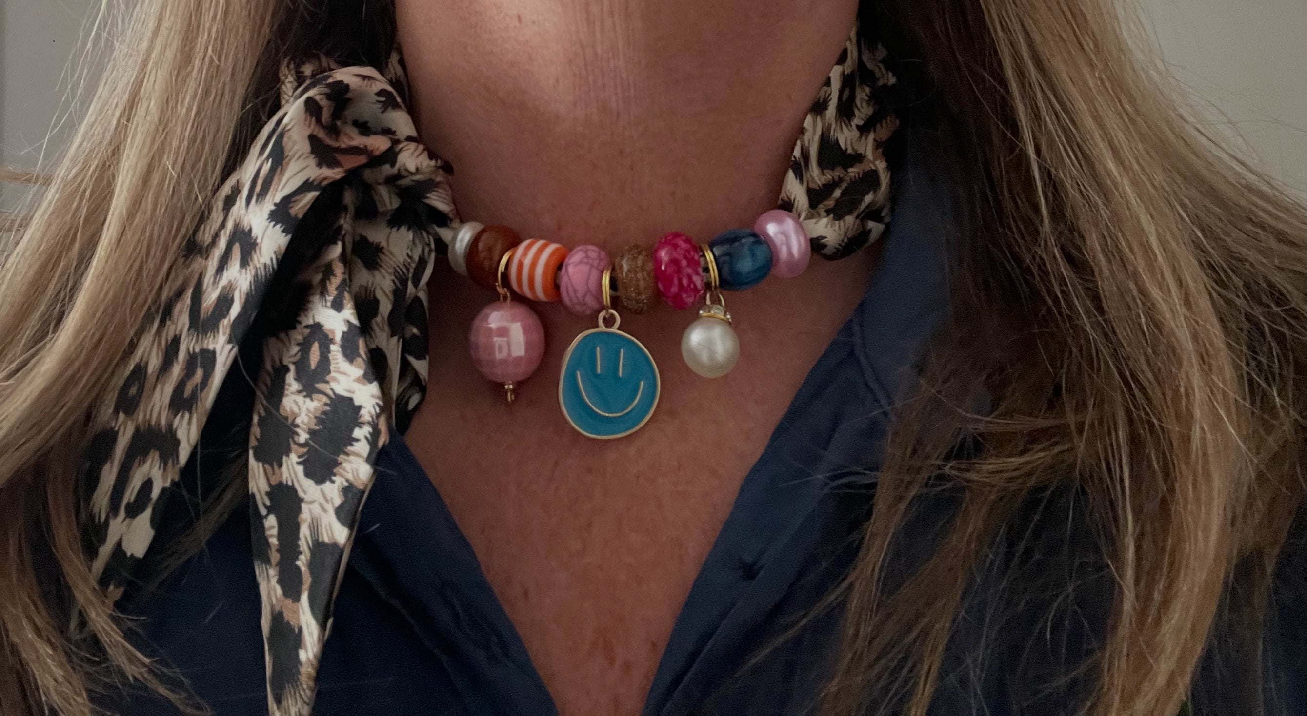Sjaalenketting - Panter aqua smiley