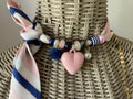 Sjaalketting - Rose blauwe streep met rose hart