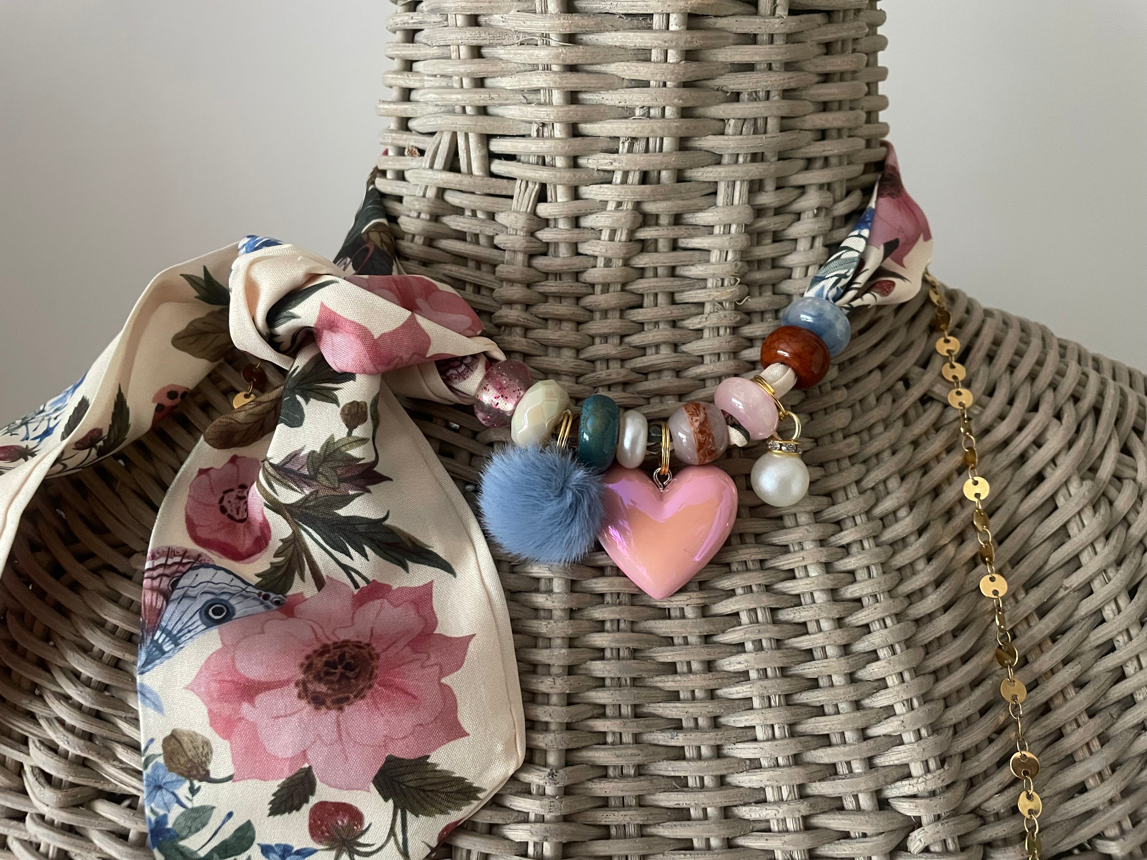 Sjaalketting - Bloem Rose hart