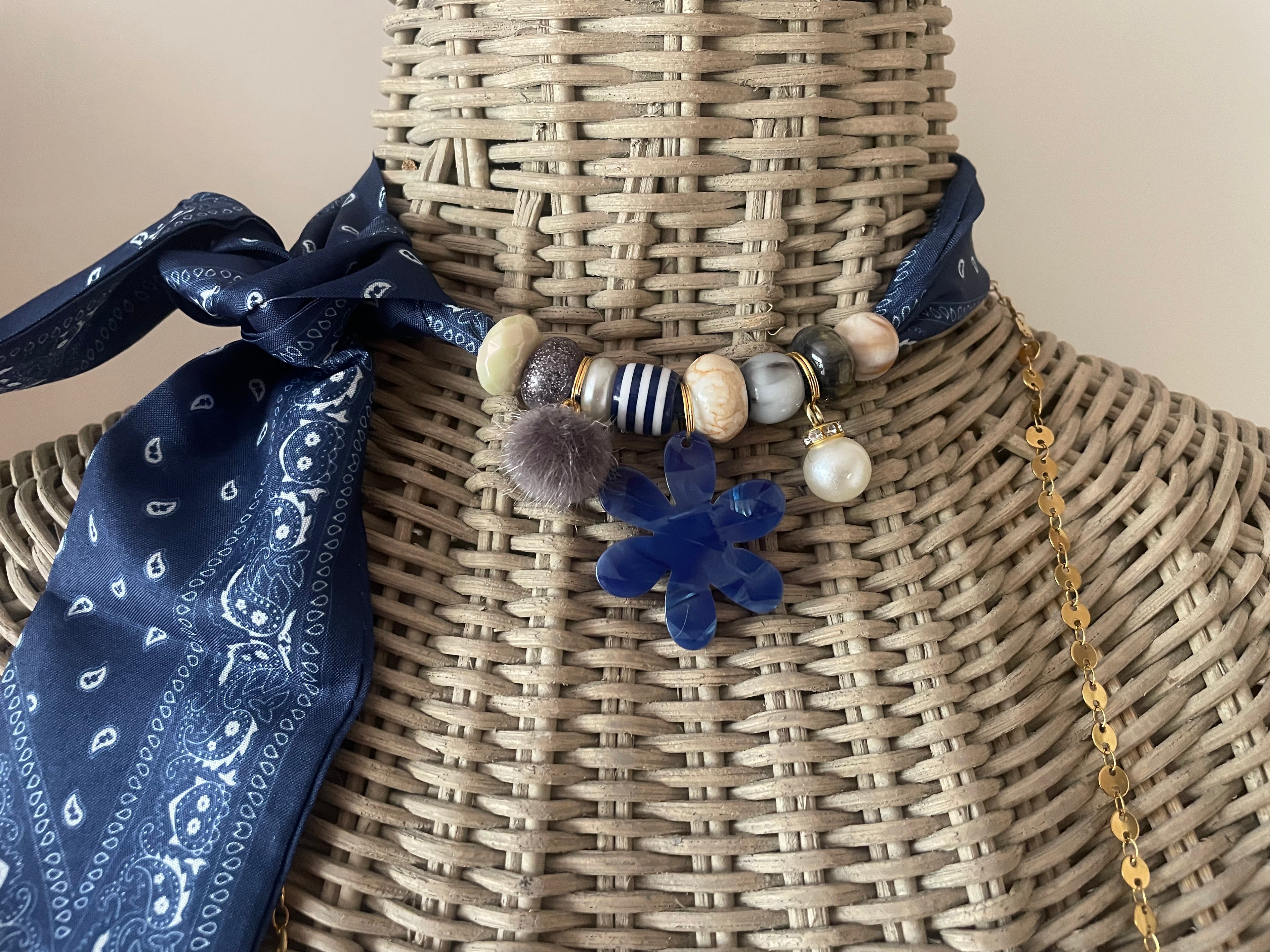 Sjaalketting® - Blauw bloem