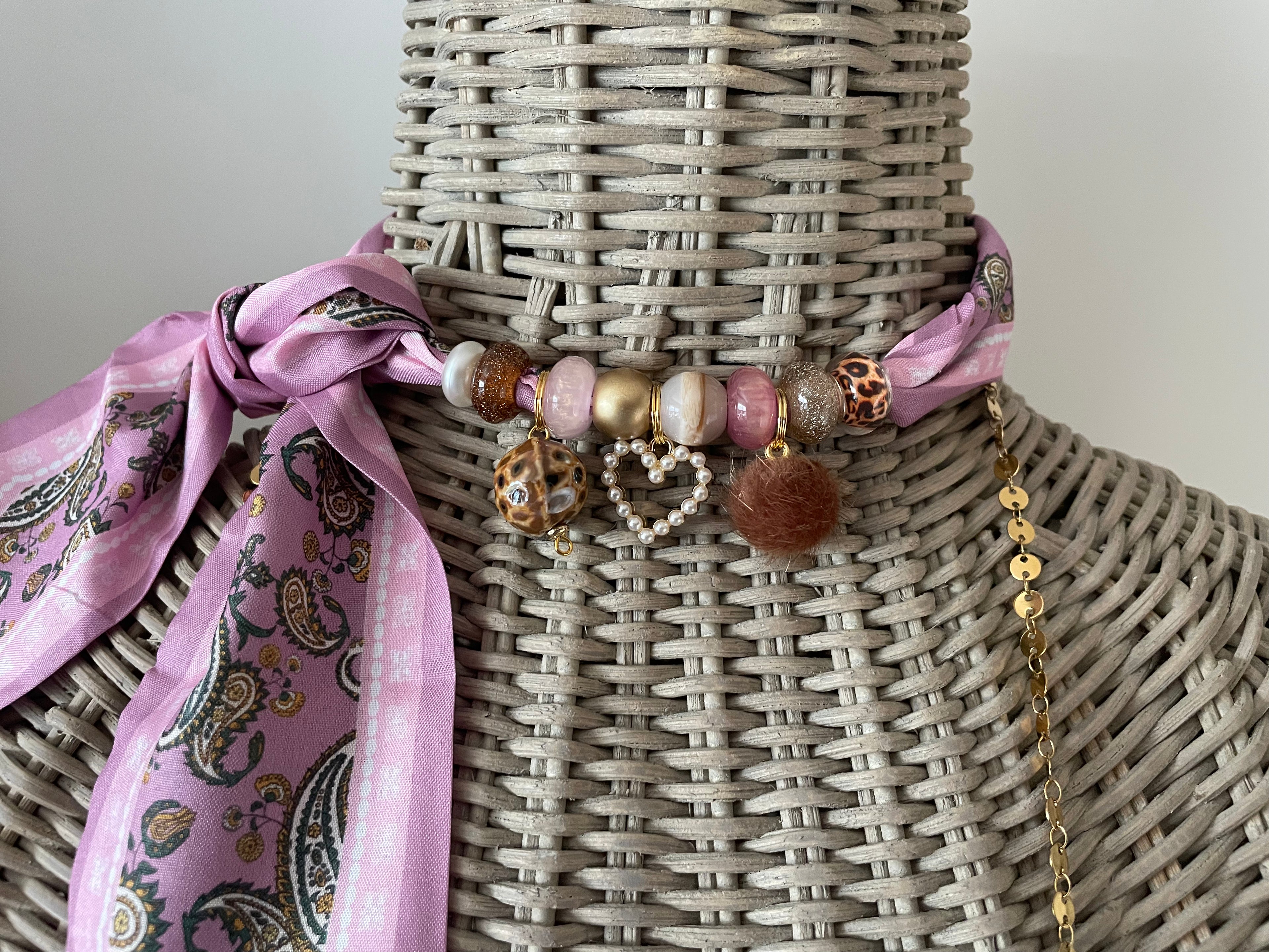 Sjaalketting - Rose Paisley parel hart